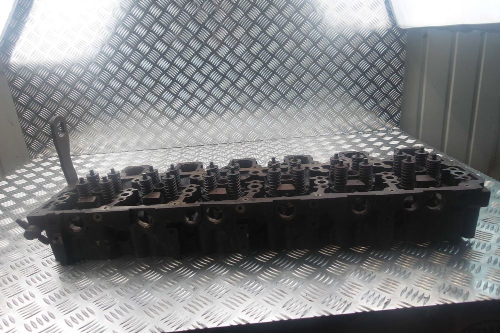 Głowica do silnika Deutz TCD7.8/ D8H. Cylinder head Deutz TCD7.8 D8H