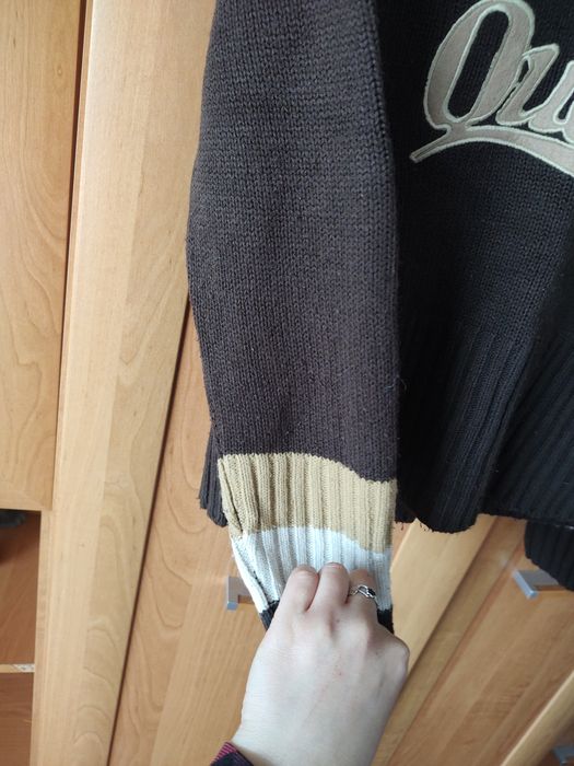 Sweter z napisem Queen Broadway M