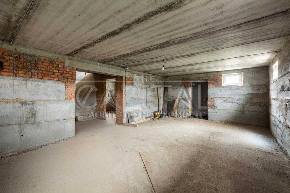 Продаж якісного будинку в кращій локації с. КРУГЛИК вул. 21 Садовая