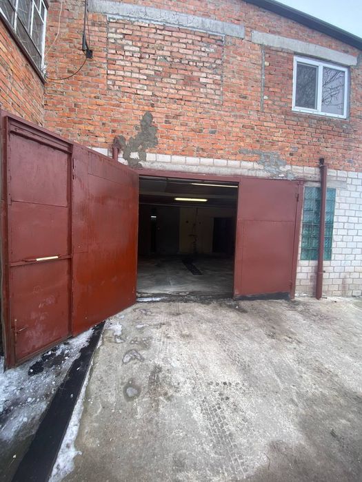 Майстерня по ремонту автомобілів