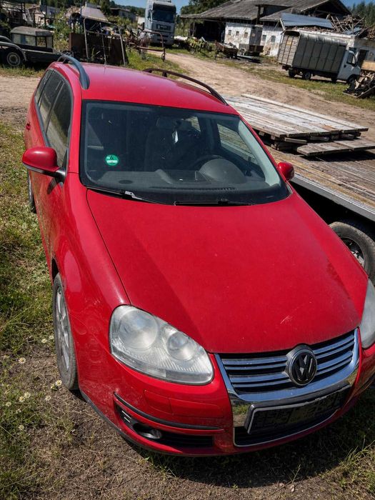 VW Golf V Variant 1.9 TDI – uszkodzona głowica, kompletny