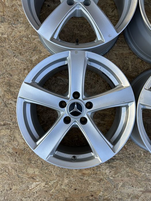Диски5/112 R17 ET45 цо(діа)66.6 Мерседес Вольцваген титани