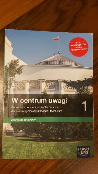 W Centrum Uwagi kl.1, podręcznik do WOS podstawowy, liceum technikum