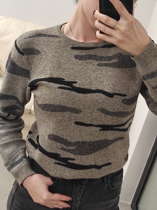 Кофта светр жіноча коричнева