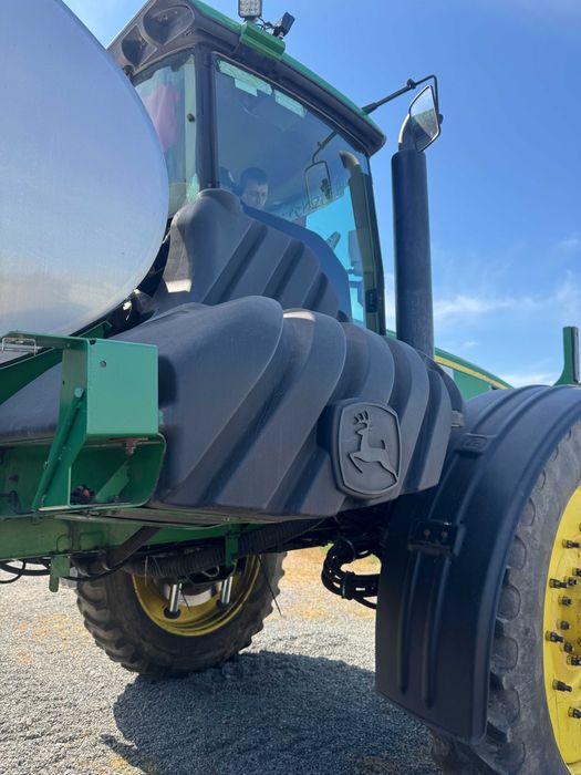 самохідний обприскувач John deere 4930