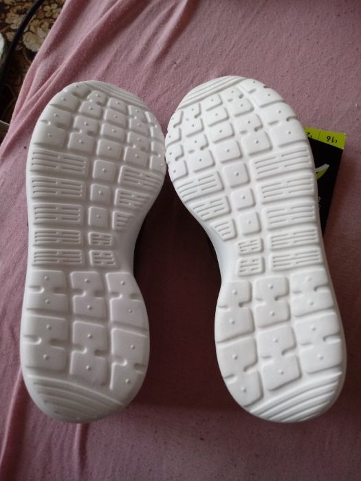 Buty F&F Active.