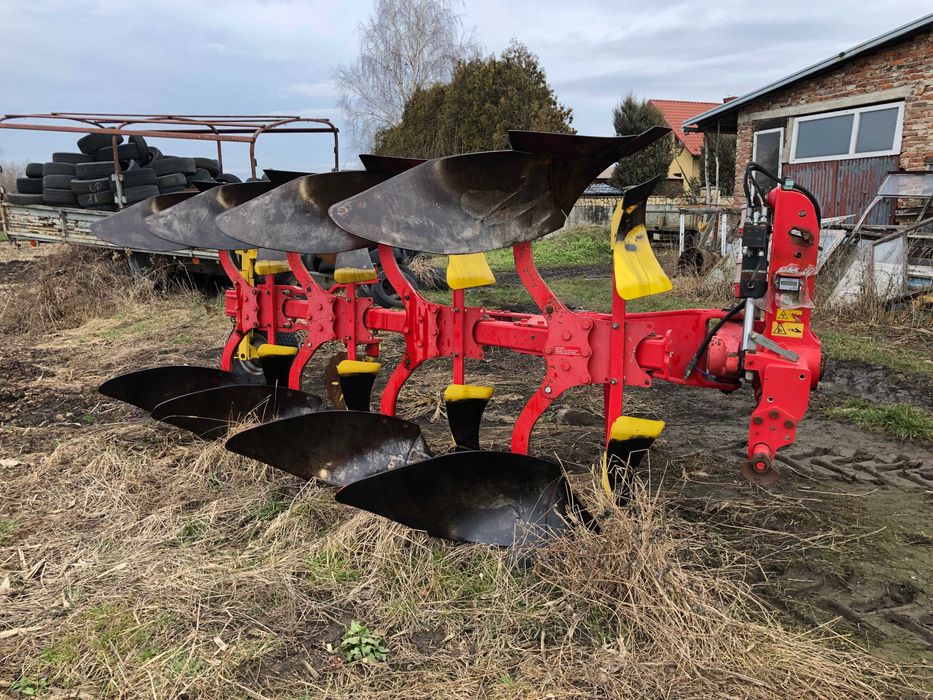 Pług obrotowy Pottinger 35S 4 skibowy