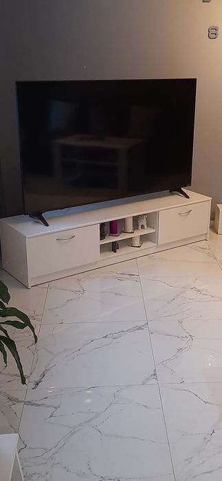 Szawka RTF biała nowa.
