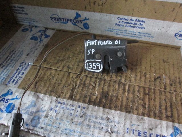 Fechadura / fecho da mala FIAT Punto (188_)
