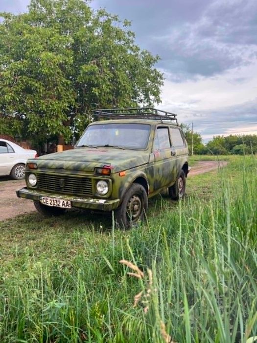 продам Ниву на полном ходу