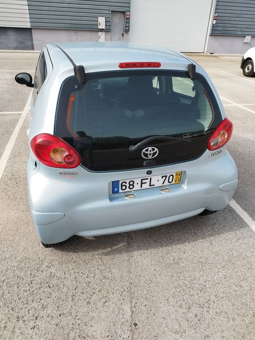 Toyota Aygo 1.0 VVT-i - 5 Portas - AC