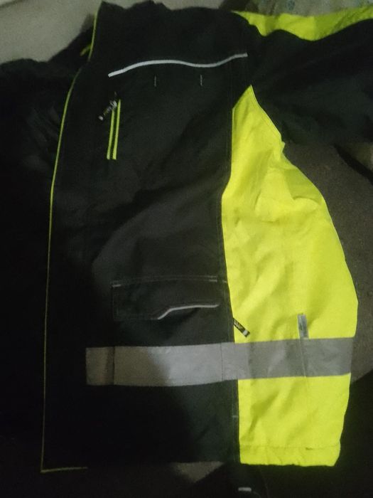 Куртка рабочая плотная  водо не проницаемая