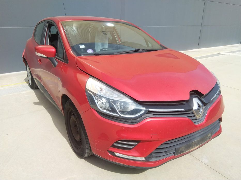 RENAULT CLIO IV - 2018 - Para Peças