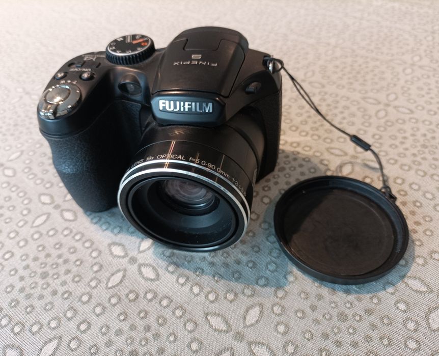 Máquina fotográfica Fujifilm Finepix S2980