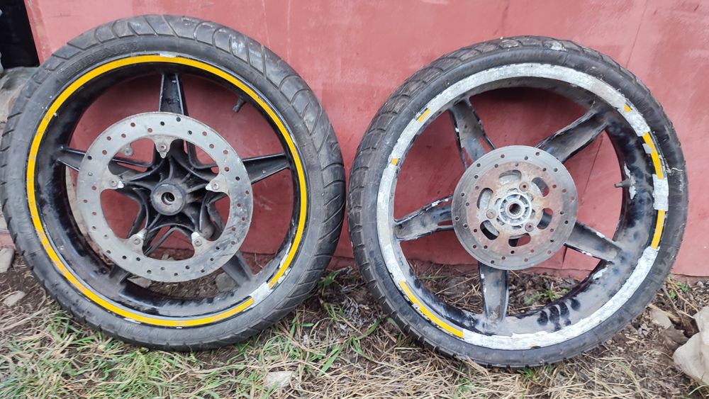 Мотошини з дисками в зборі 110/70/r17