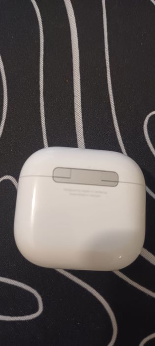Apple AirPods 4th Generation64564118073601124