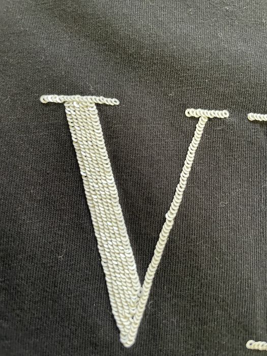чорна футболка Valentino