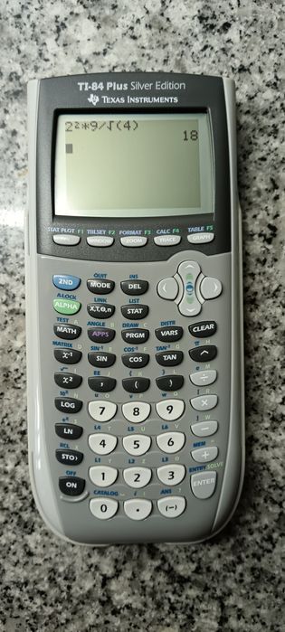 TI-84 Plus Silver Edition da Texas Instruments