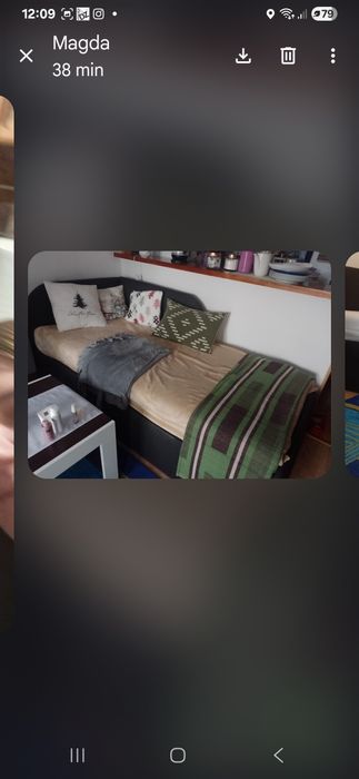 Łóżko jednoosobowe