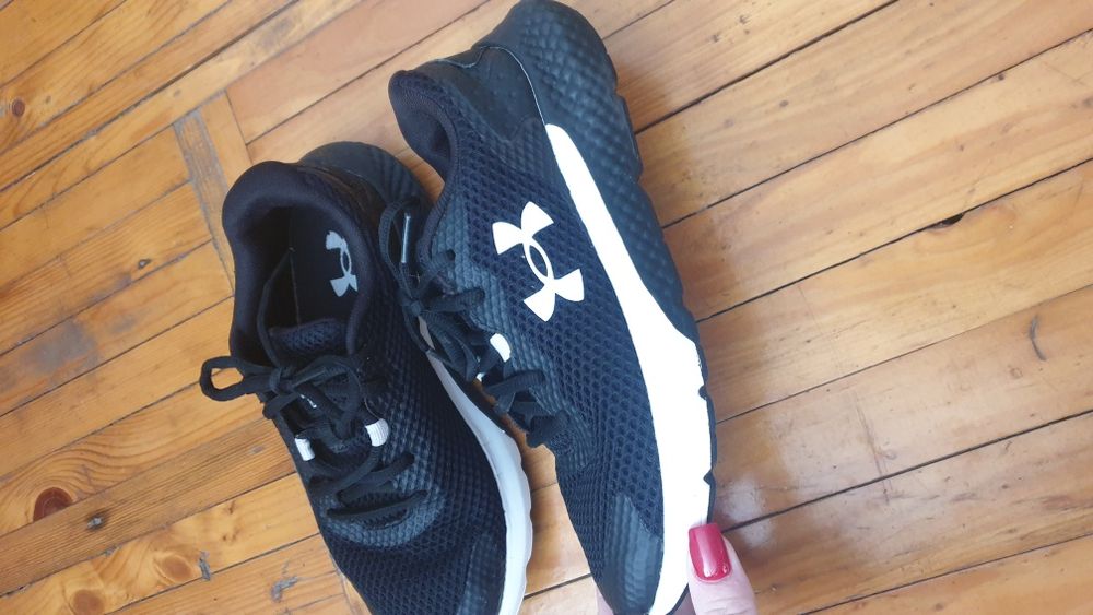 Кросівки under armour оригінал.Р 37 23.5 см