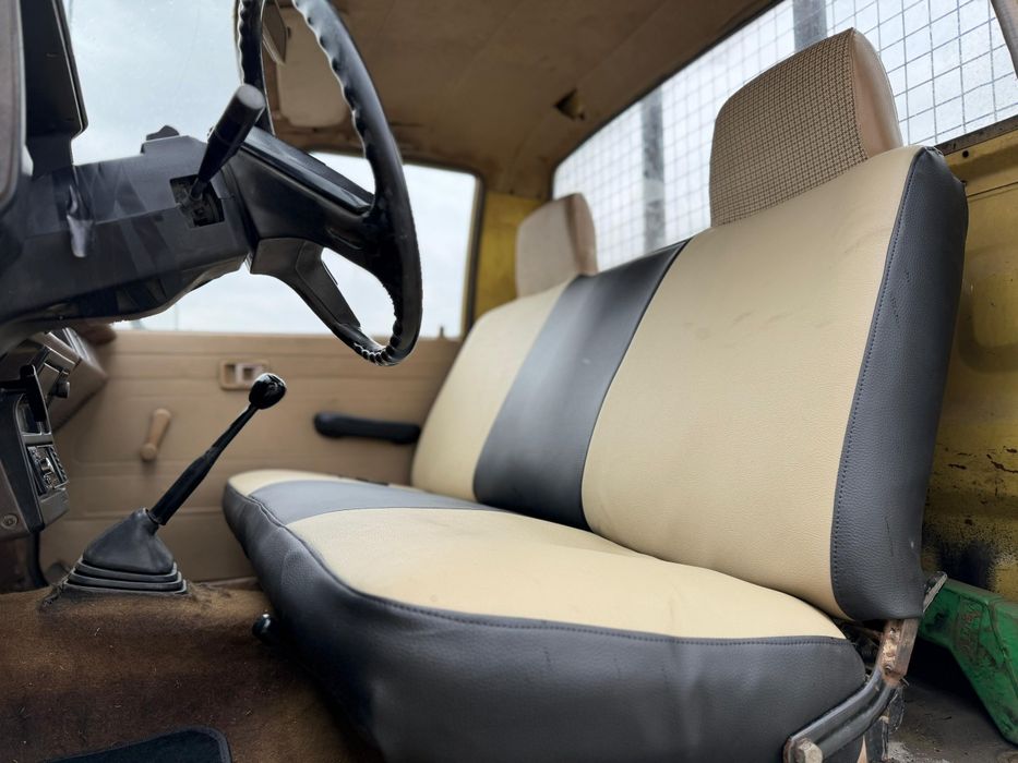 Toyota Hilux 2.4D LN56