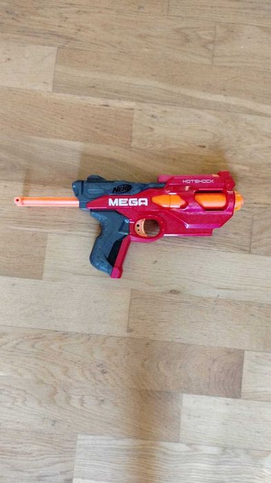 Nerf MEGA Hotshock