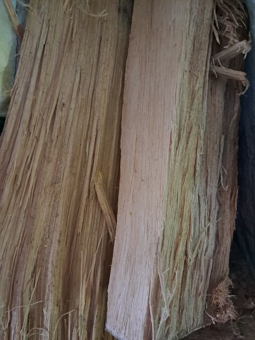 Lenha de eucalipto em saco com 20 kg