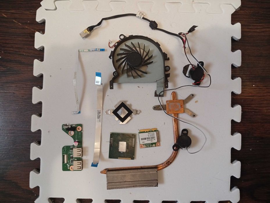 Продам запчасти те что на фото от ноутбука ACER TravelMate 5360