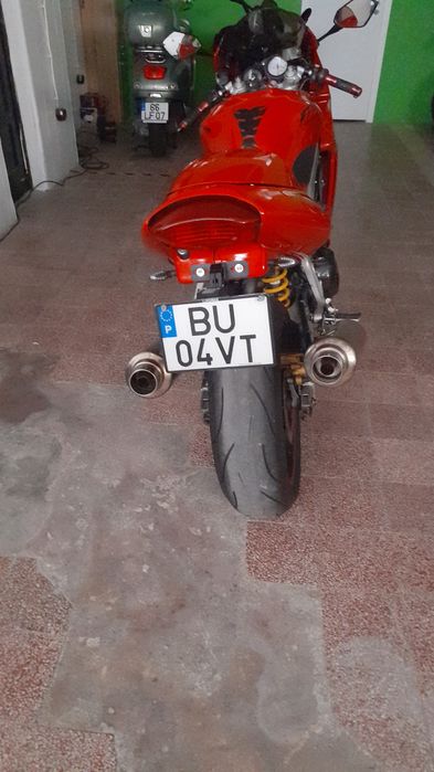 Honda vtr1000firestorm