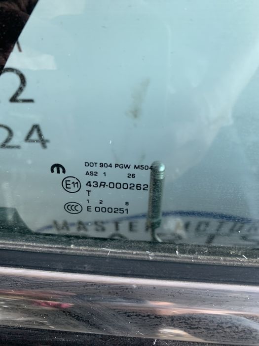 chrysler 300c дверка задня права в наявності