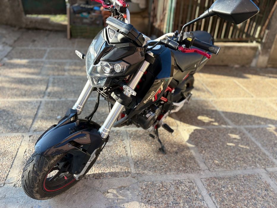Benelli tnt 125 18 mil km