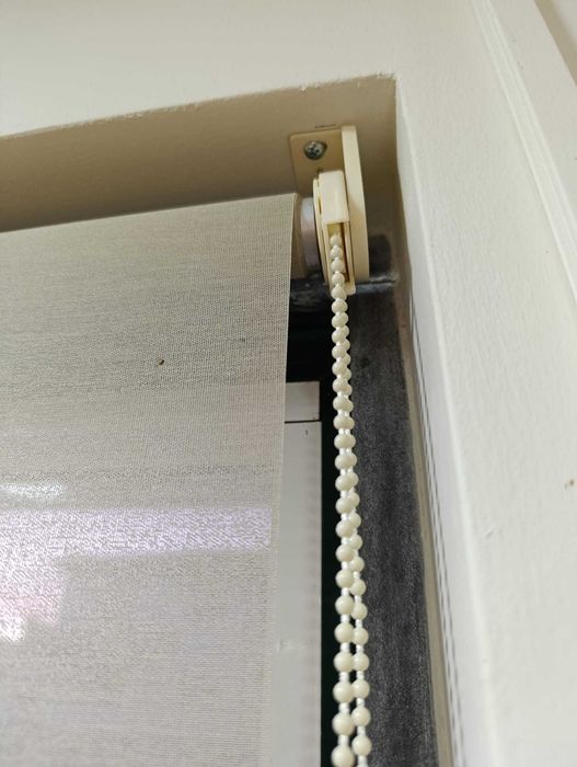 Estores de rolo bege