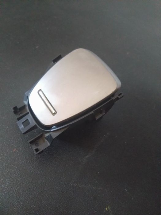 Armazenamento central para Citroën C5 08-17