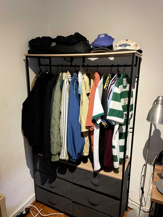 Roupeiro hôma - Excelente estado