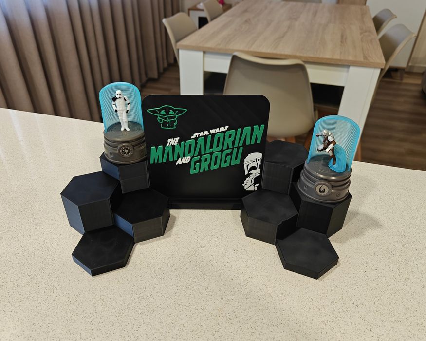 Expositor Mandalorian and Grogu Star Wars Burger King BK