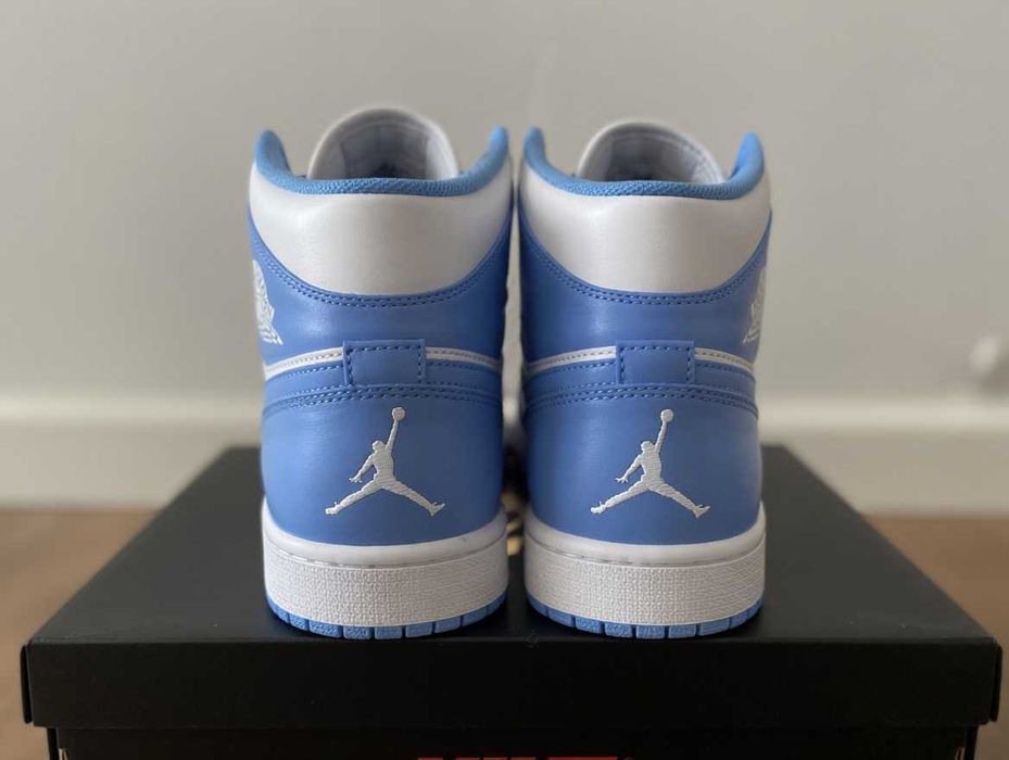 Nike Air Jordan 1 Mid – Azul e Branco – T42