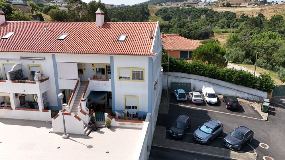 T2 Moradia em banda em Venda do Pinheiro