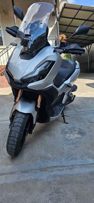 Скутер HONDA ADV350
