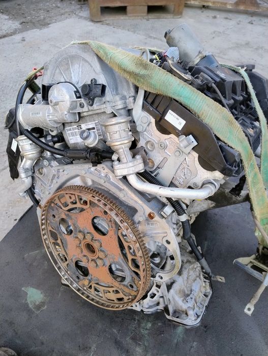 BMW N62B44 бензиновый двигатель объемом 4,4 литра