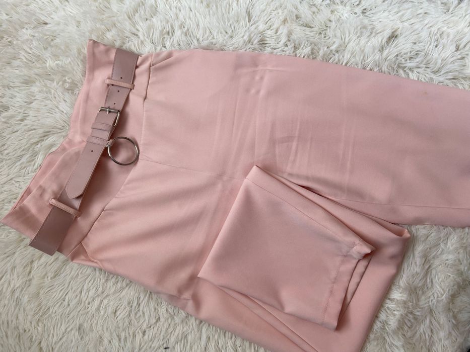 Брюки  у розмірі м