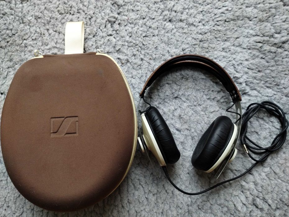 Słuchawki "Sennheiser"