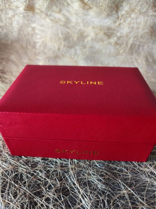 Conjunto de Relógio mais um fio e brincos de Senhora da Skyline