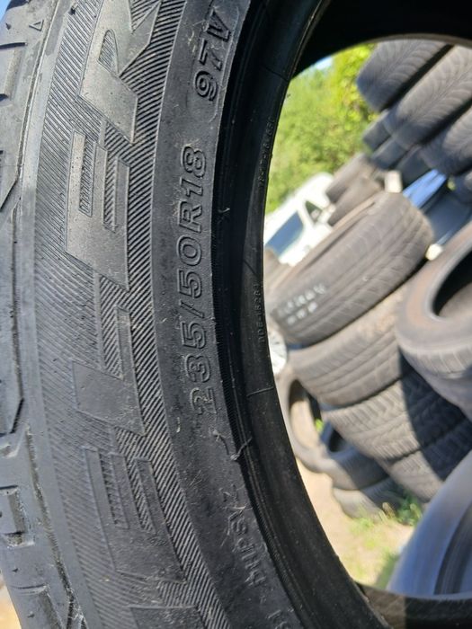 Komplet opon letnich 235/50/18 Bridgestone  235/50R18