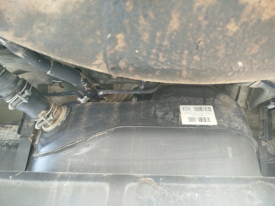 Depósito combustível NISSAN Micra V (K14)