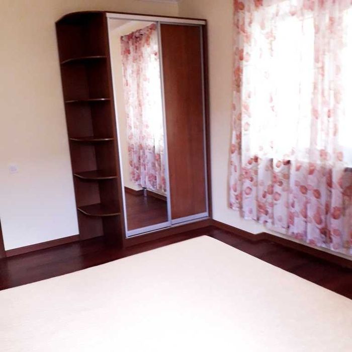 Маковище, Київська область, родажа дома 320 м.кв цена 250000 у.е