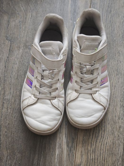 Кросівки для дівчинки