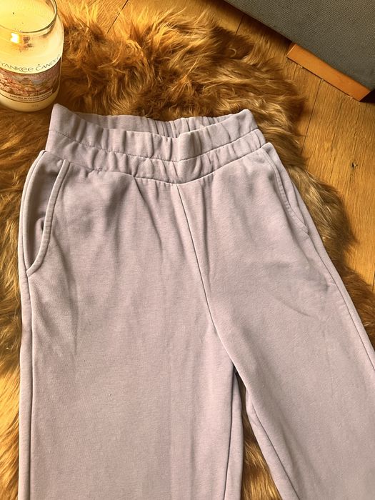 Jasnofioletowe dresy spodnie damskie r.XS 4F