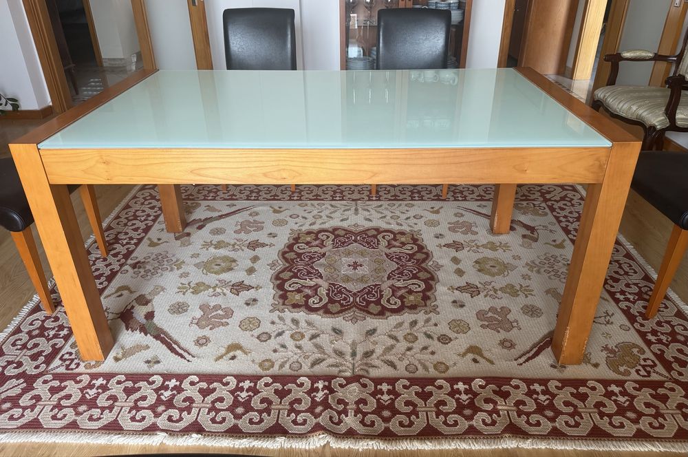 Mesa cerejeira com tampo vidro