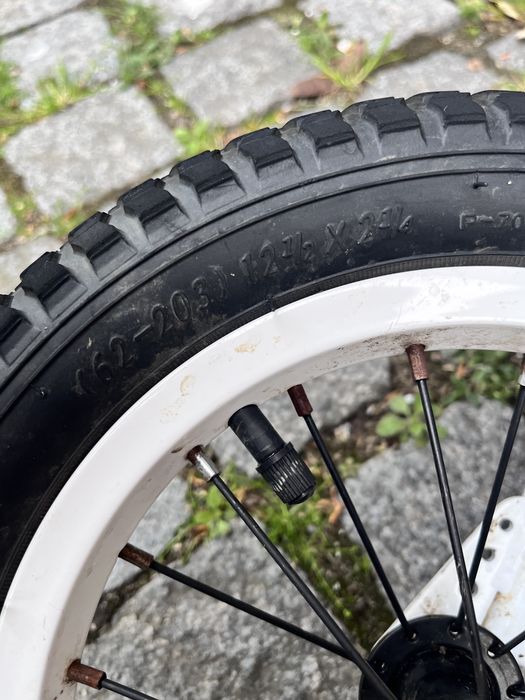 Lekki rowerek biegowy Cossack 12” dla dziecka