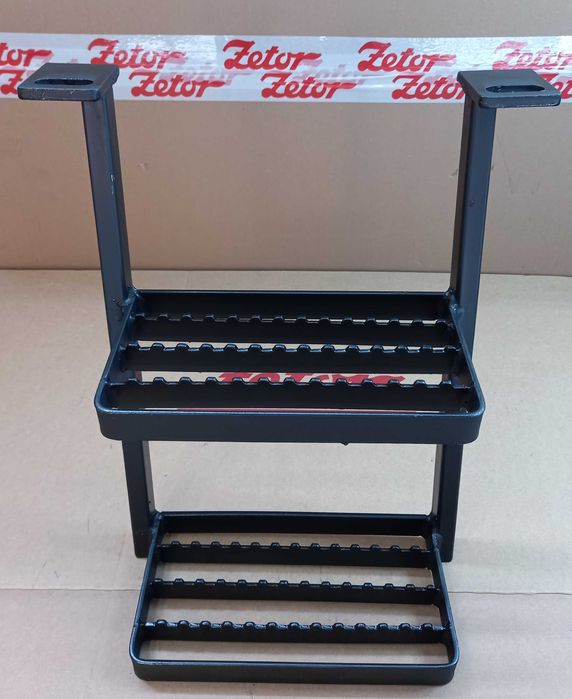 Stopień kabiny 2 stopnie Ursus C-385, 1224, 1614, 914 Zetor 8111, 8011